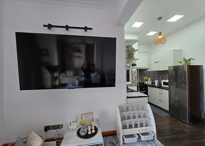 Nalahost 2Br Seaview Terrace Apartment
